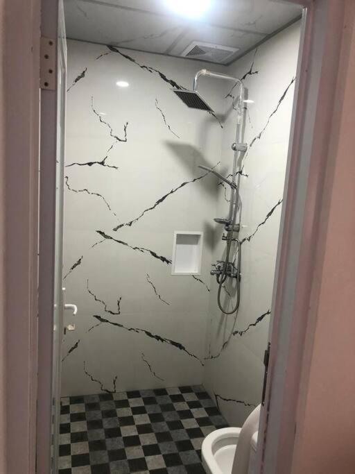 Schones Haus Private Pool & Netflix By Grorental Бандунг Екстериор снимка